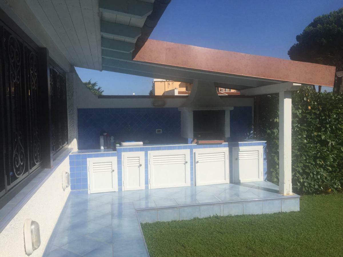 Villa Azzurra Borgo Montenero Exterior photo
